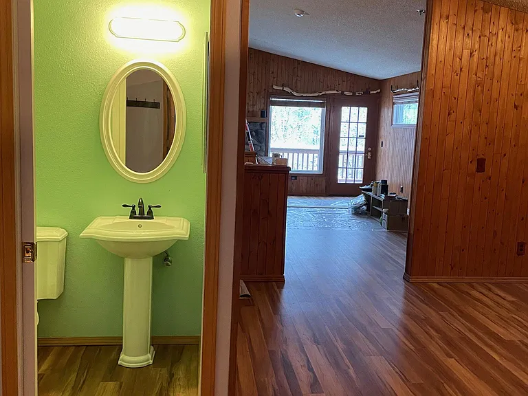 2533 Lahonda Dr #9 — Photo 2