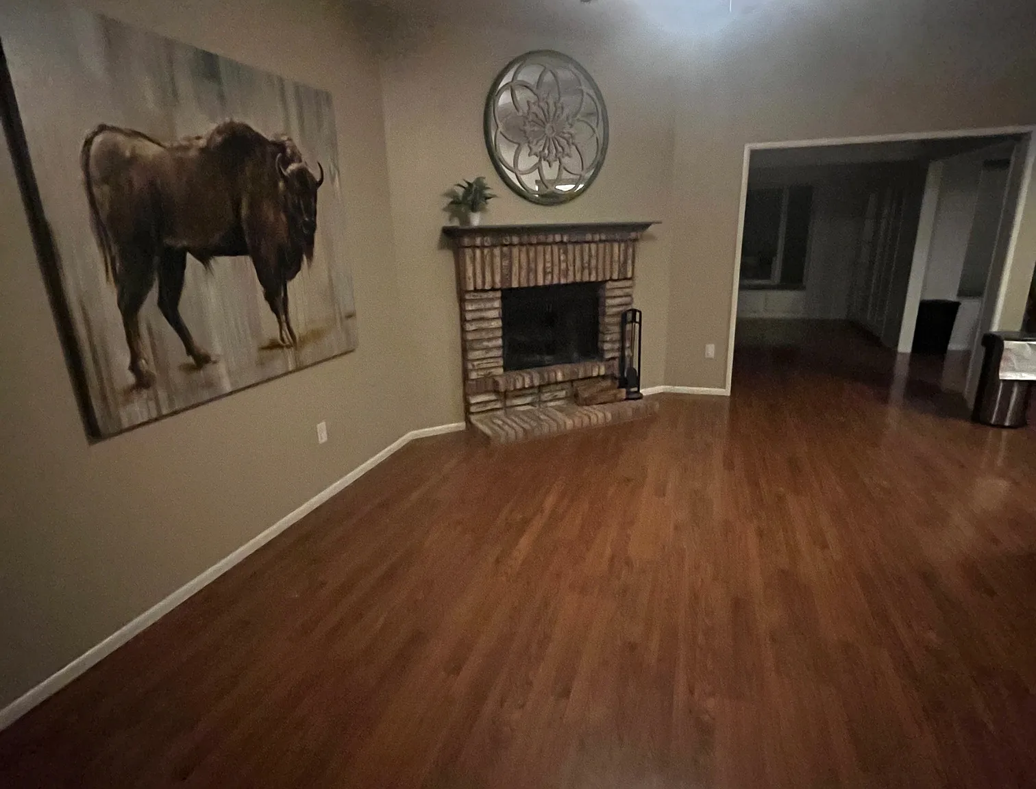 3 bed, 2000 sqft, $2,785 — Photo 3