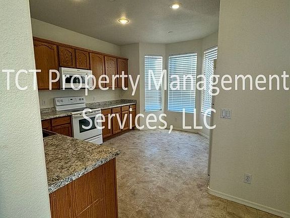 5th image of 5322 E Harmony Ave