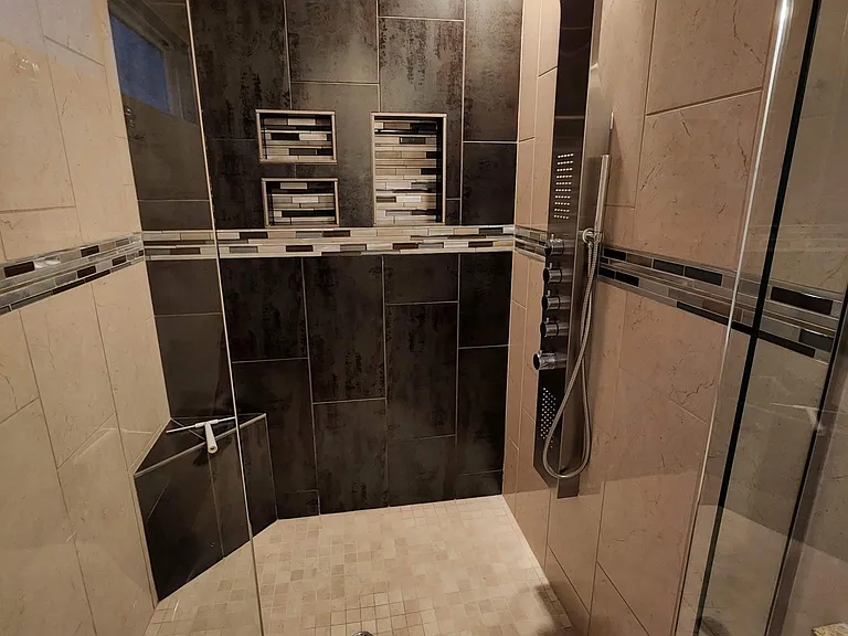 6658 Laird Rd — Photo 21