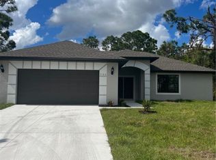 2615 27th St W, Lehigh Acres, FL 33971