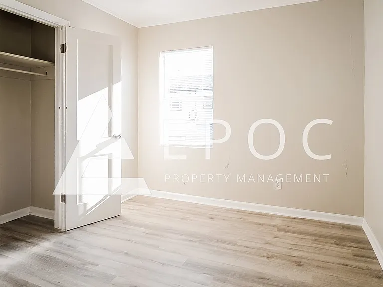 2309 N Xanthus Ave — Photo 11