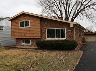 412 W Taylor Rd, Lombard, IL 60148