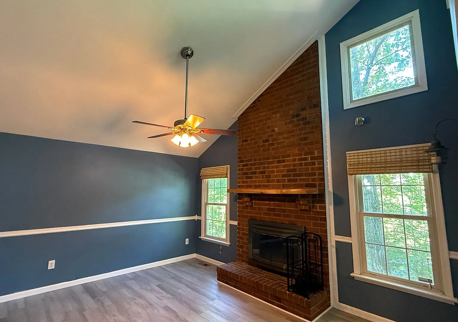 4 Bedroom House in Aquia Harbour — Photo 3