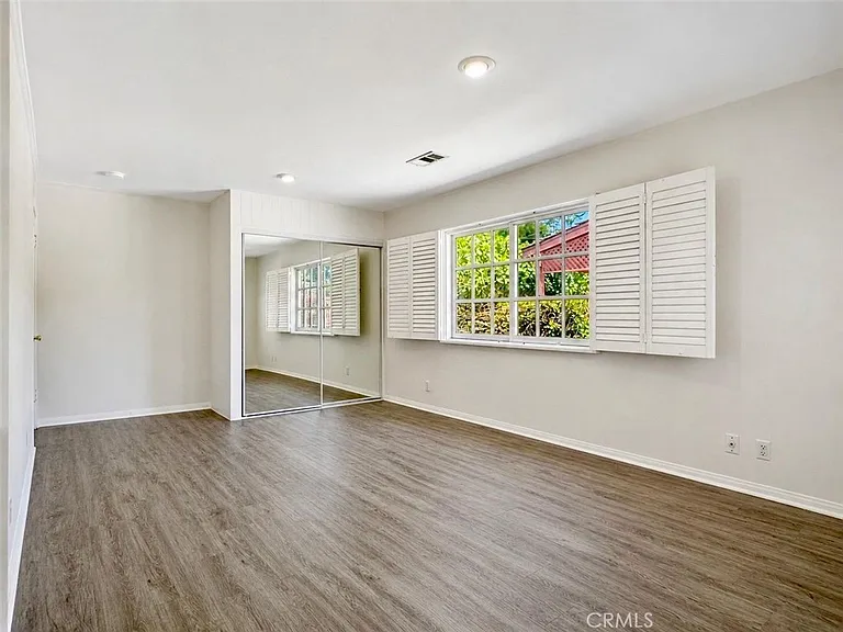 2845 Sheffield Rd — Photo 18