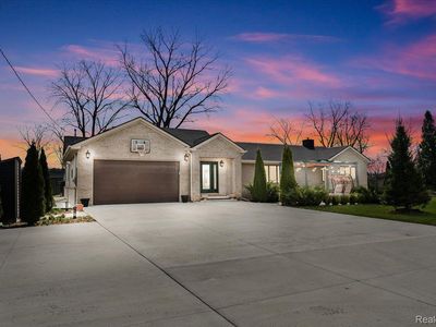 4075 Barr Rd, Canton, MI, 48188