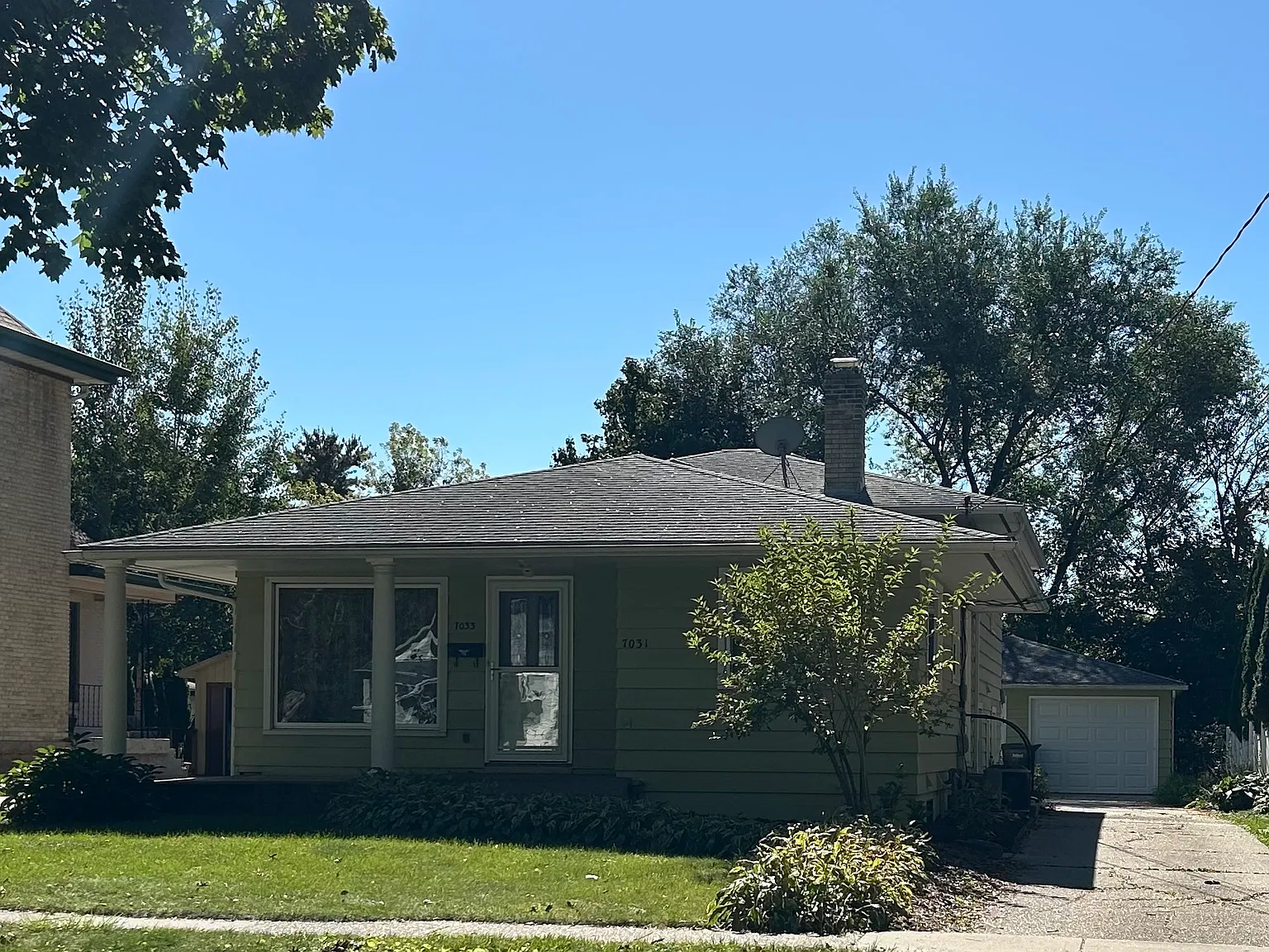 3 bed, 1700 sqft, $2,700 — Photo 2
