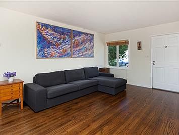 2nd image of 3401 Madera Ave
