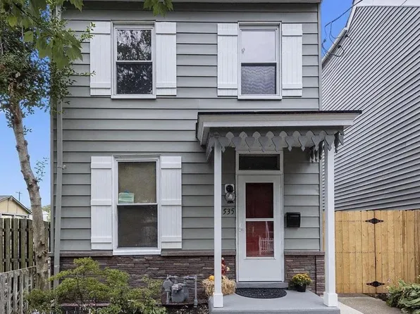 535 Locust St, Bristol, PA 19007