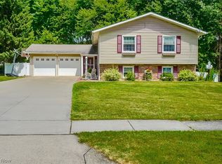 267 High Point Cir, Tallmadge, OH 44278