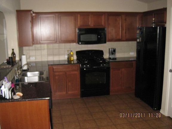 3rd image of 2732 Bluffstone Dr