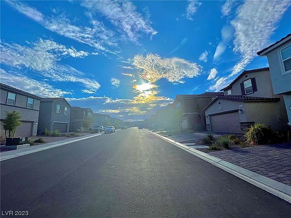 3rd image of 7636 Mojave Wind Ave