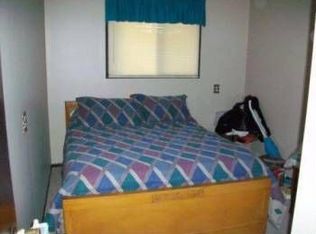 1247 N Hydraulic Rd, Belle Plaine, KS 67013