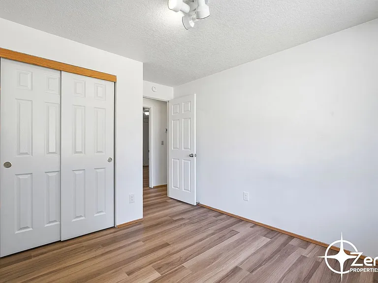 17403 NE 3rd St — Photo 17