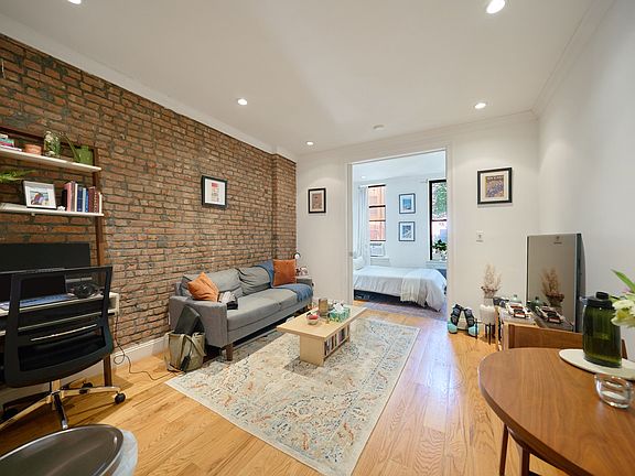 2nd image of 319 E 78th St APT 2c
