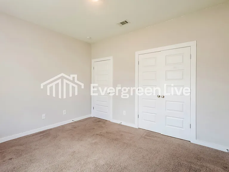 11111 Summerchase Loop — Photo 13