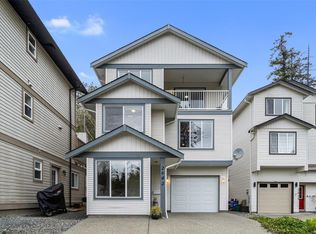 2642 Selwyn Rd, Langford, BC V9B3L5