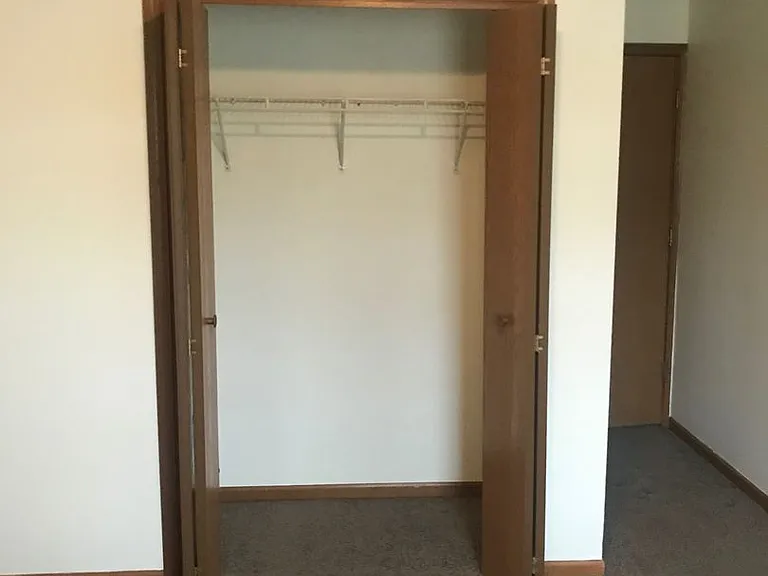 90 Bridgewater Ct — Photo 28
