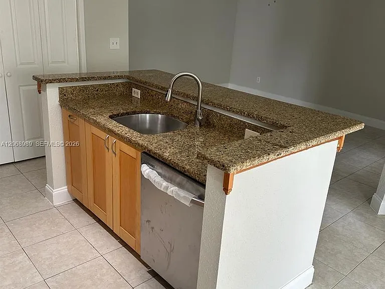 777 Riverside Dr #1526 — Photo 19