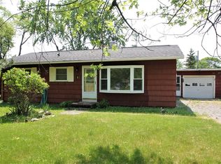 9 Christy Pkwy, Honeoye Falls, NY 14472