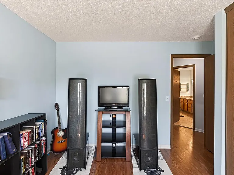 1063 Duckwood Dr #207 — Photo 16