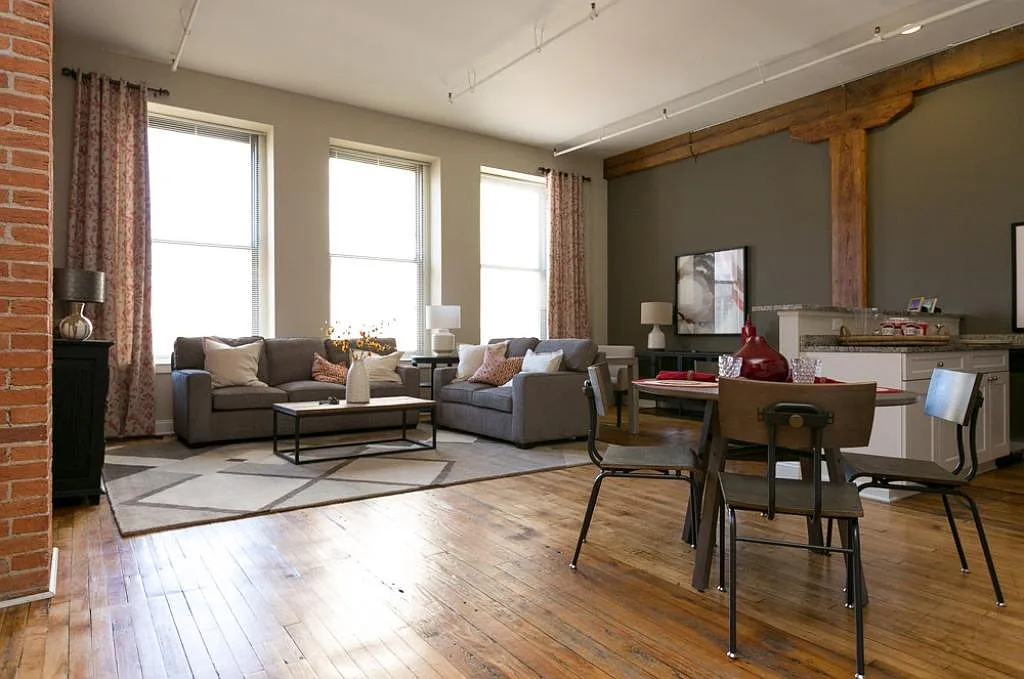 THE GREENEHOUSE — Photo 4