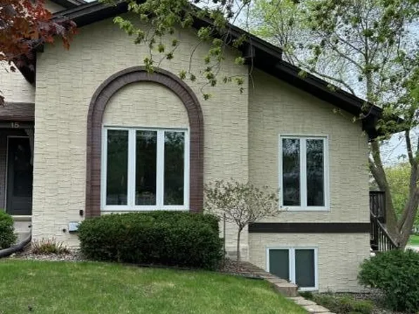 1870 Eagle Ridge Dr APT 15, Mendota Heights, MN 55118