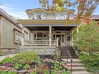152 Saint James Pl, Buffalo, NY, 14222