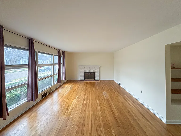 38 Marshall Dr — Photo 9