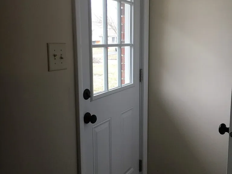 1216 Shanley Dr — Photo 13