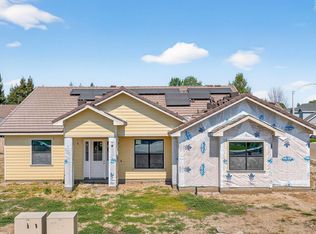 4301 S University Street, Visalia, CA
