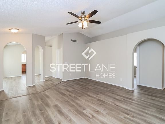 4th image of 7068 W Mission Ln