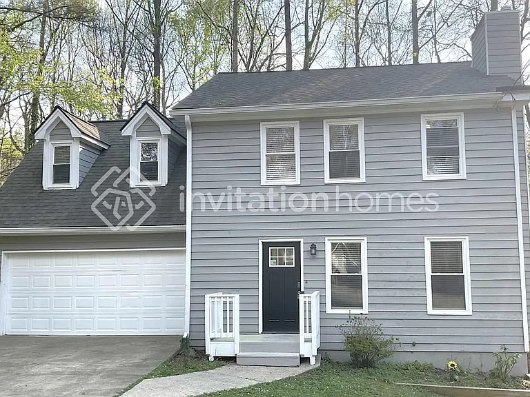 1648 Roman Point Dr — Photo 1