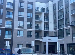 3250 Carding Mill Trl #110, Oakville, ON L6M 0Z5