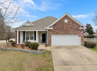 77 Joshbury Cir, Laurel, MS 39443