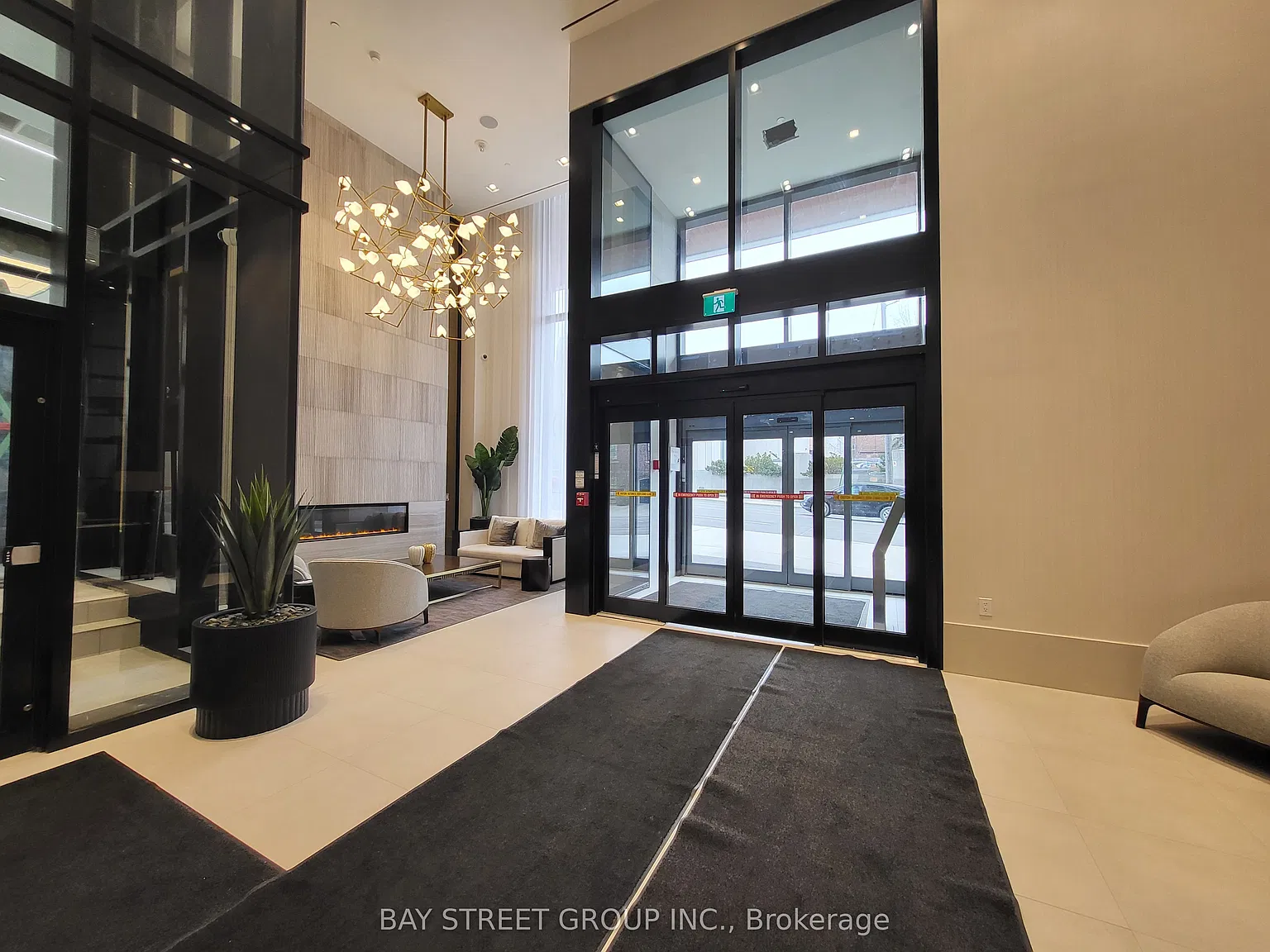 1 bed, $2,200 — Photo 4