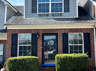 308 John Sutherland Dr, Nicholasville, KY 40356
