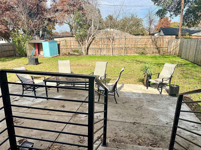 1113 Eric Ave — Photo 27