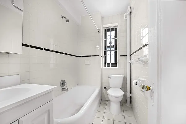 Rented by Compass | media 6