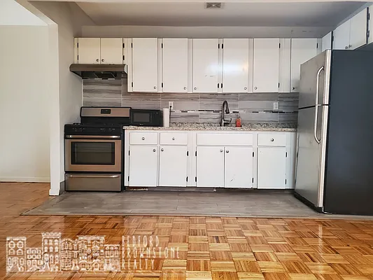 Rented by Bedford Brownstone Realty | media 9