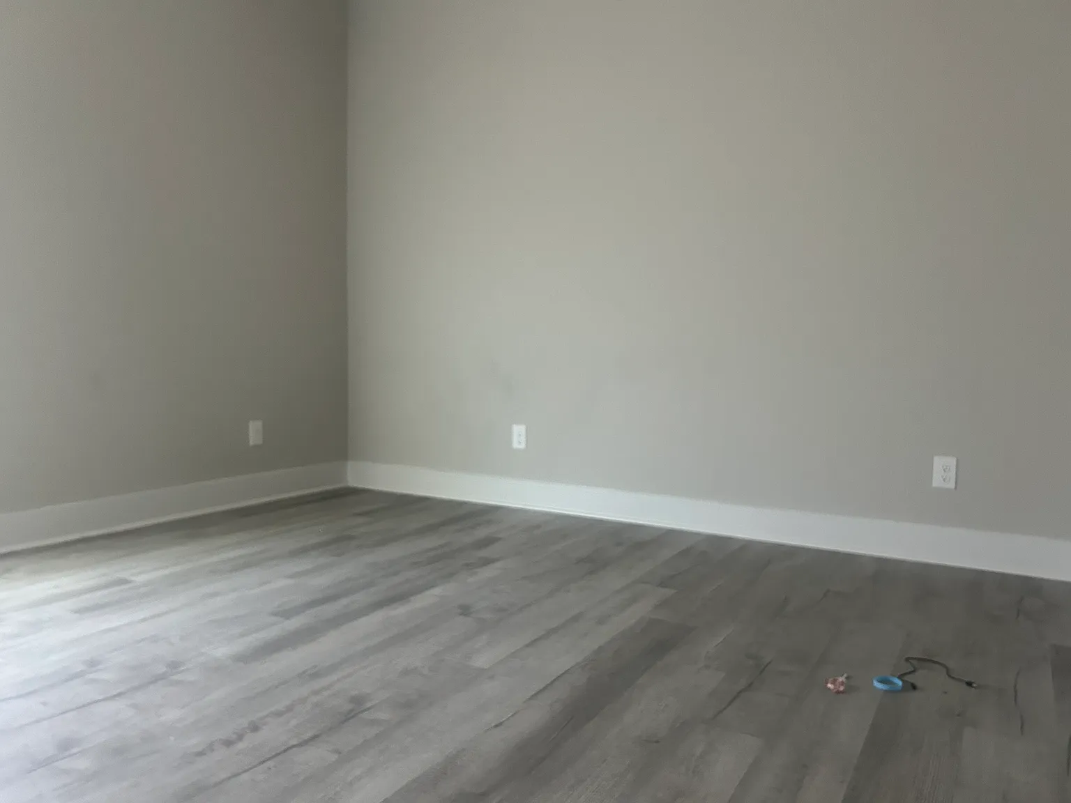 3 bed, 1430 sqft, $2,100 — Photo 2
