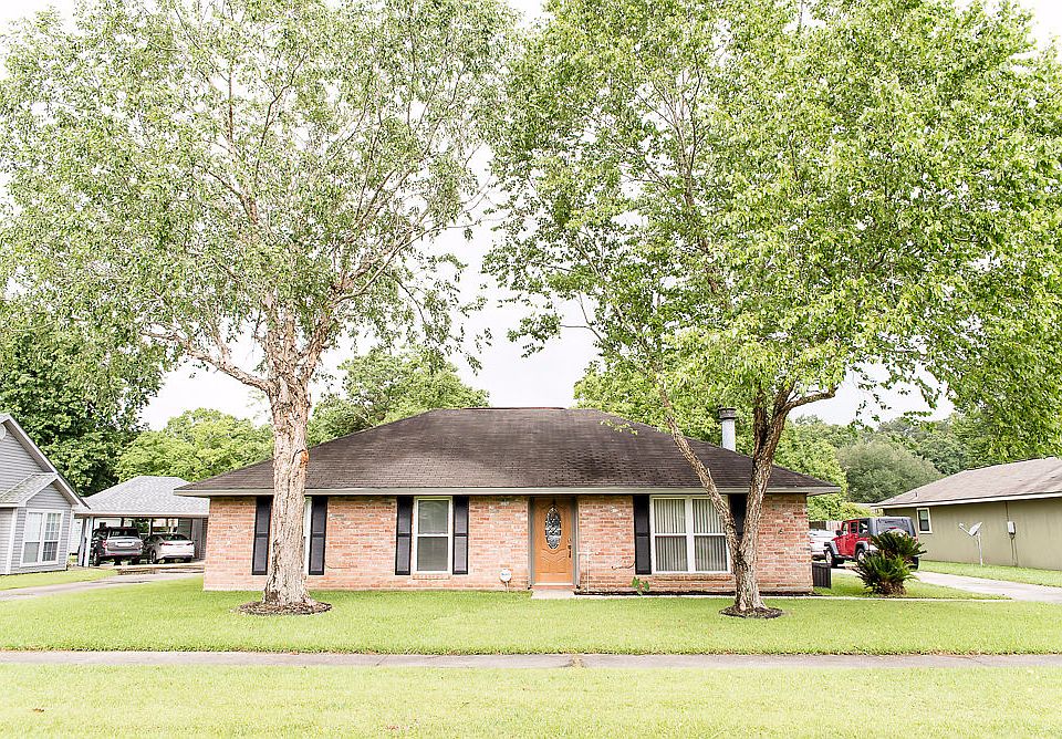1st image of 1027 Maywood Dr