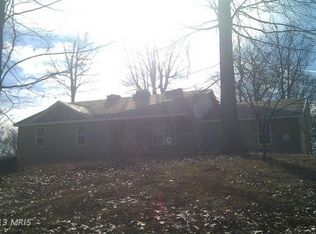 774 Bowie Dr, Falling Waters, WV 25419