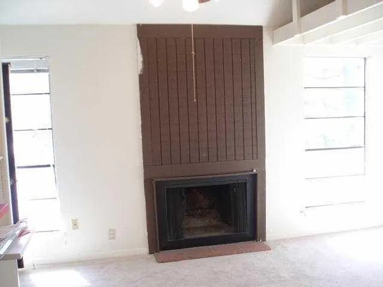 1000 W 26th St #217 — Photo 24