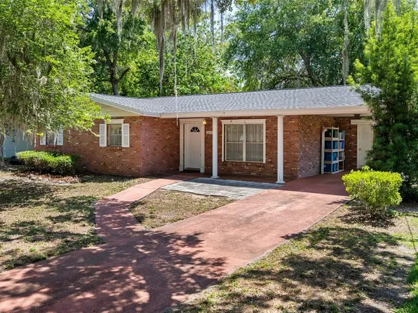 16107 Highland Ave, Lutz, FL 33548