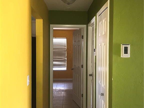5th image of 19483 Poppytree Ct