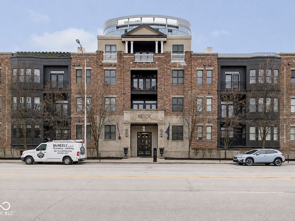 1st image of 355 E Ohio St #107