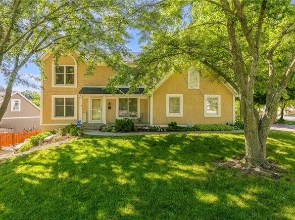 1307 NE 87th Ter, Kansas City, MO 64155