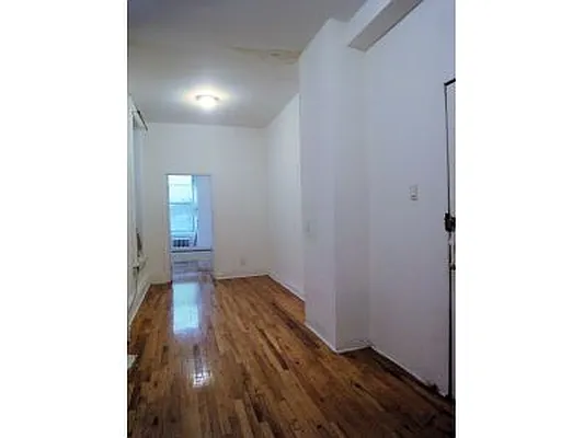 Rented by DSA Realty | media 31