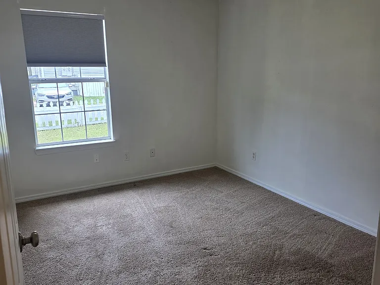 226 Carys Ln — Photo 14